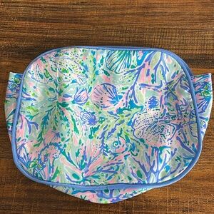 Lilly Pulitzer Bermuda Bag cover